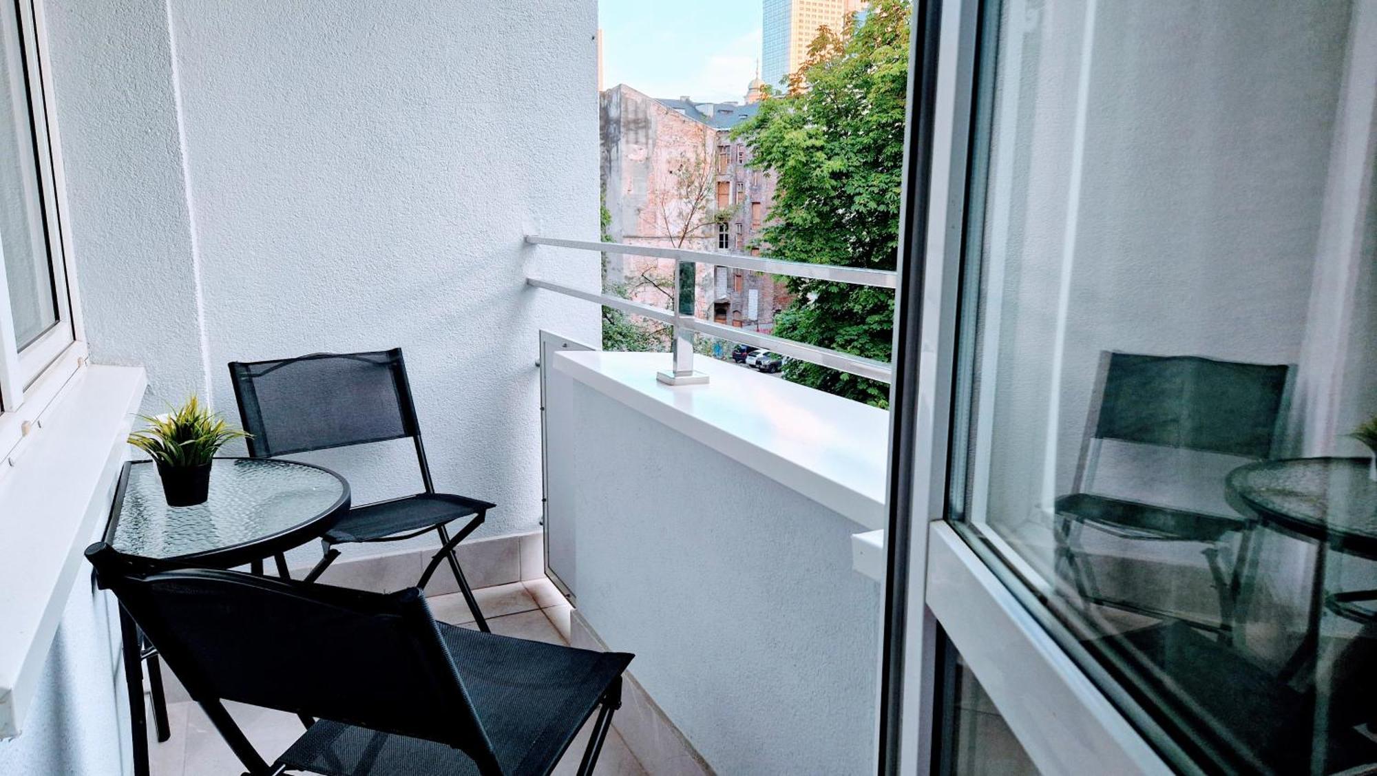 Krolewska Centrum Apartament 4X Varşovia Exterior foto